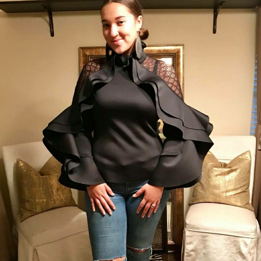 Ruffled Mesh Shoulder Top